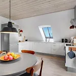 公寓 2 Bedroom Cozy In *