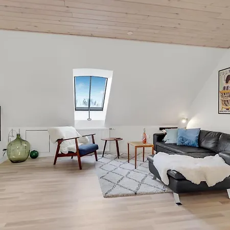 2 Bedroom Cozy In 公寓 *